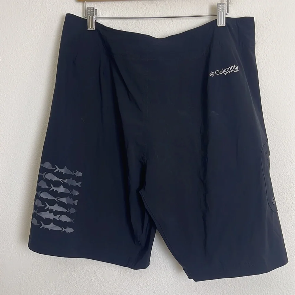 Columbia PFG swim trunks with bottle opener 38